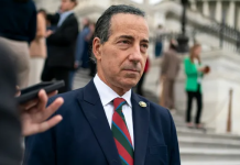 Raskin blasts ‘blatantly corrupt’ Senate deal allowing suits over secret phone record subpoenas 20251112143758