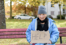 The Weeping Elderly Woman 图片1