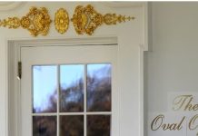 Trump’s new gold Oval Office sign draws mockery and anger 捕获
