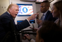 Trump’s Use of “Pig” to Insult Reporter Sparks Backlash, White House Defends Him 特