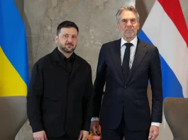 Ukrainian President Zelenskyy and 34 other countries have jointly approved the establishment of an institution to handle reparations for the Russia-Ukraine war. u