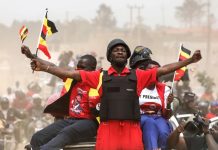 Ugandan opposition leader campaigns in flak jacket 下载
