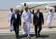 Iran and US agree to hold nuclear talks Friday in Oman as Trump delivers blunt warning to Khamenei 下载 (2)