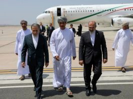 Iran and US agree to hold nuclear talks Friday in Oman as Trump delivers blunt warning to Khamenei 下载 (2)